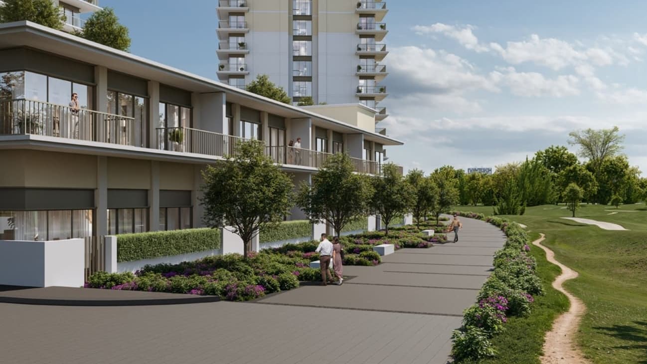 Golf Verge - Image 1