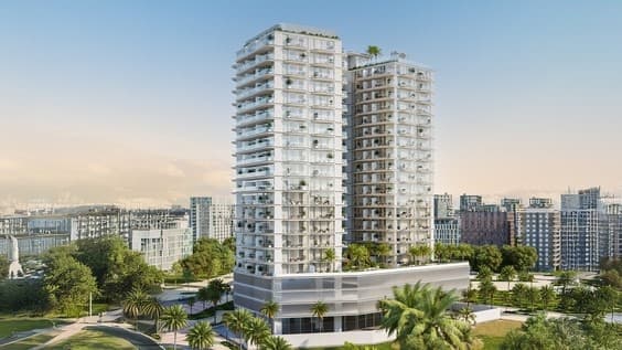 Cove Grand - Image 1