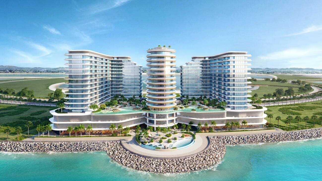 Trio Isle - Image 1