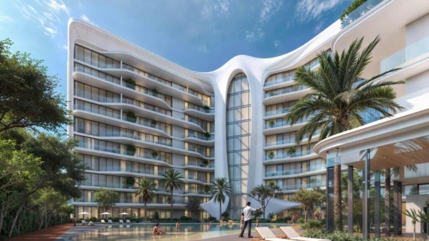Beverly Grande - Image 1