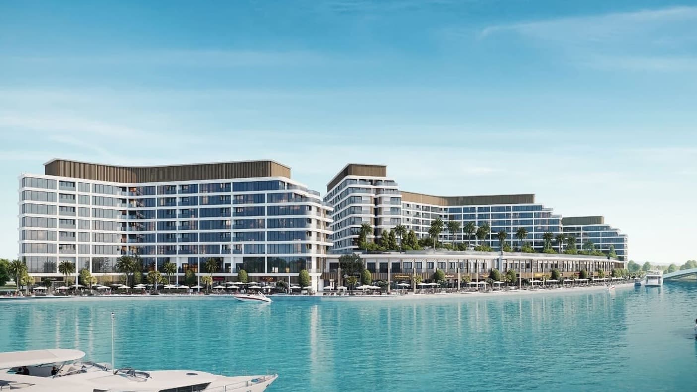 Bayfront Marina Residences - Image 4