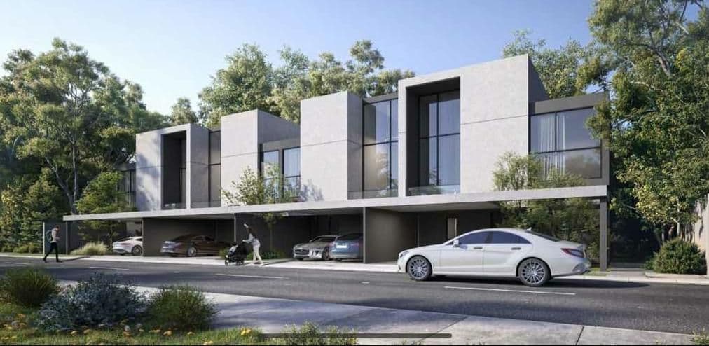 Jouri Hills - Image 2