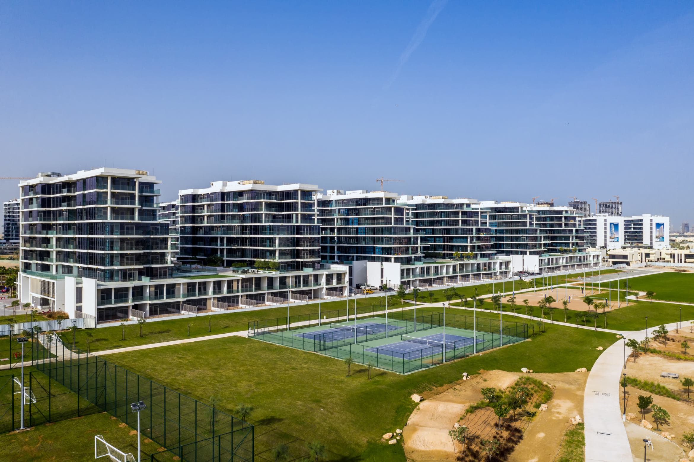 Golf Town - Image 1