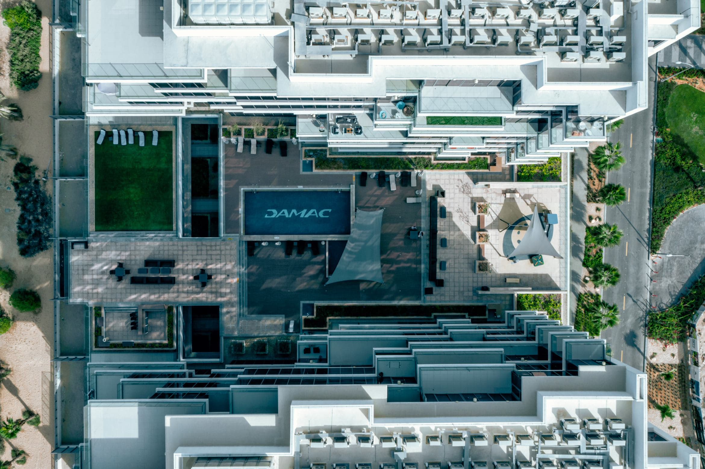 Golf Town - Image 2