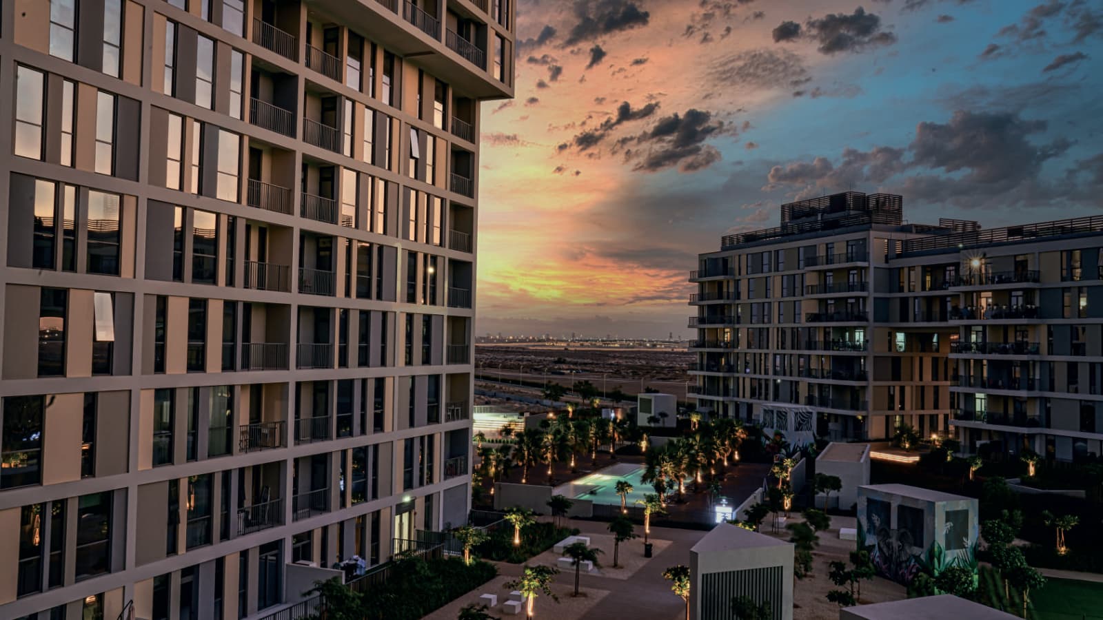 Midtown Mesk - Image 2