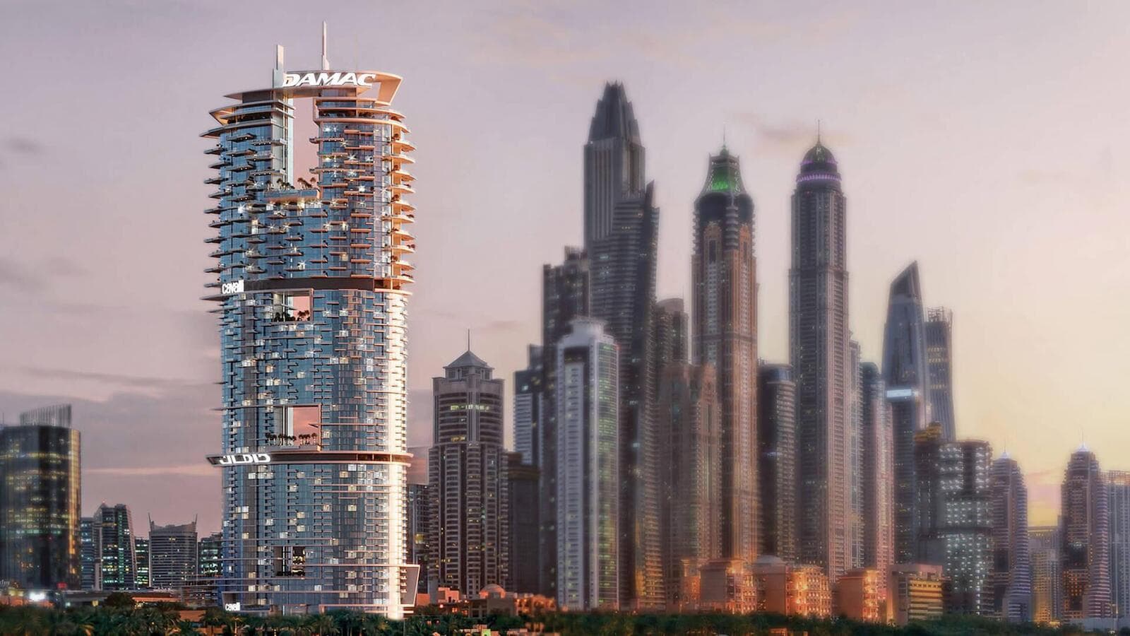 Cavalli Casa Tower - Image 1