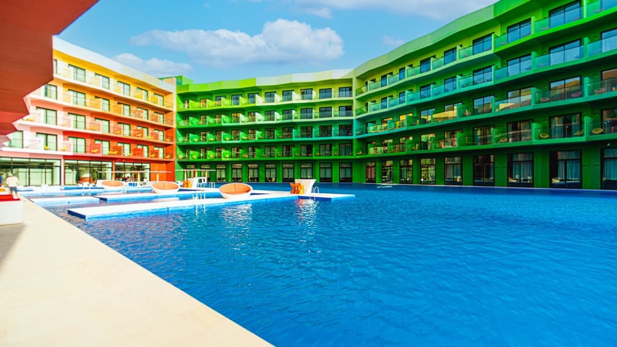 Cote d'Azur Hotel - Image 4