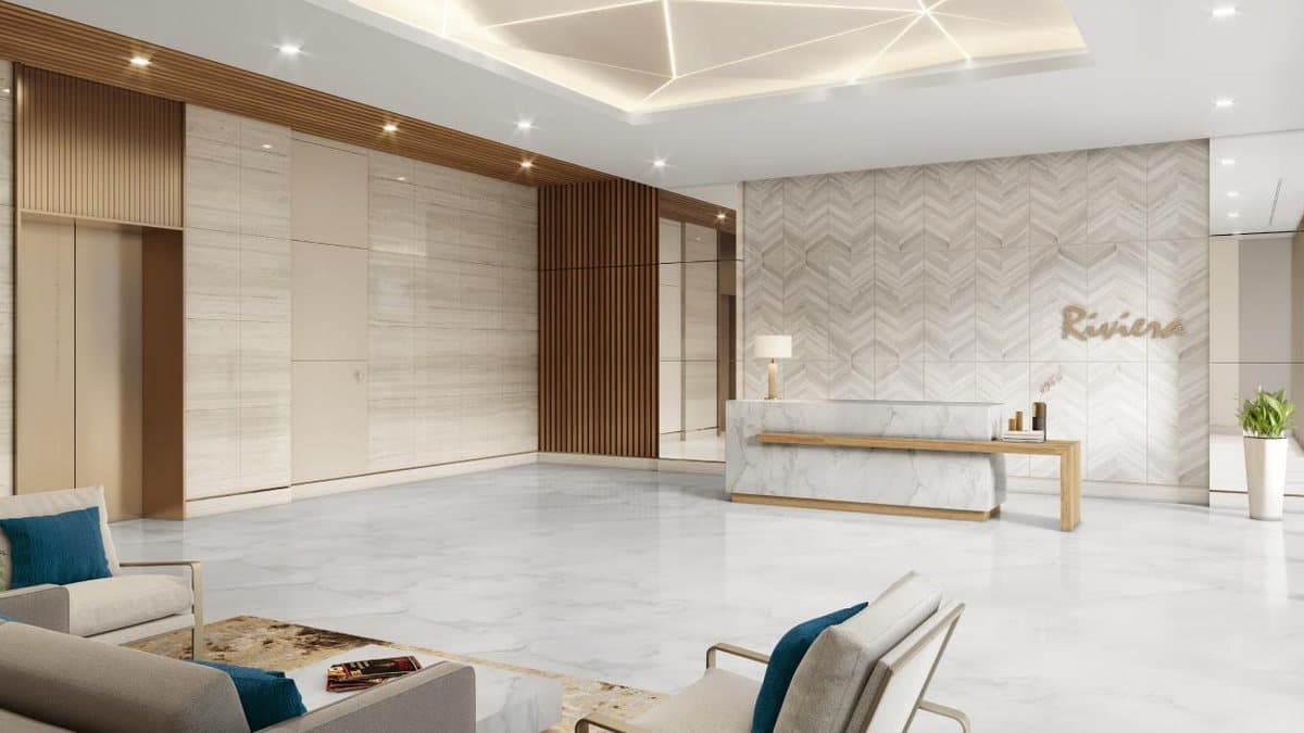 Riviera 39 - Image 2