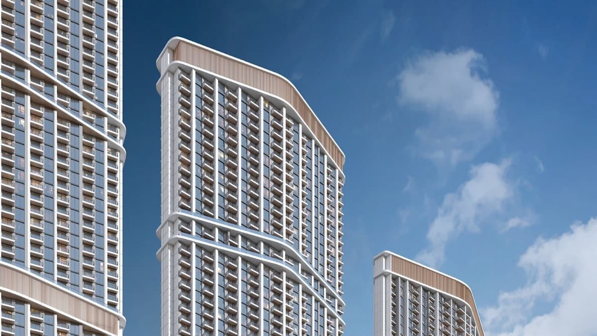 350 Riverside Crescent - Image 3
