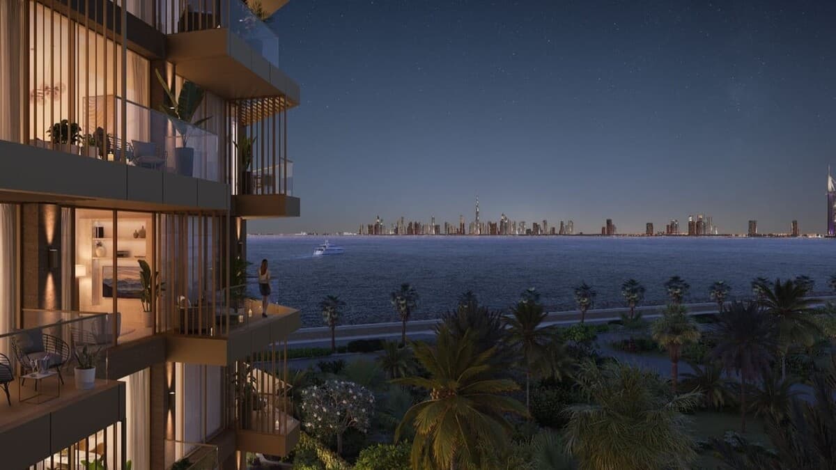 Beach House - Image 3