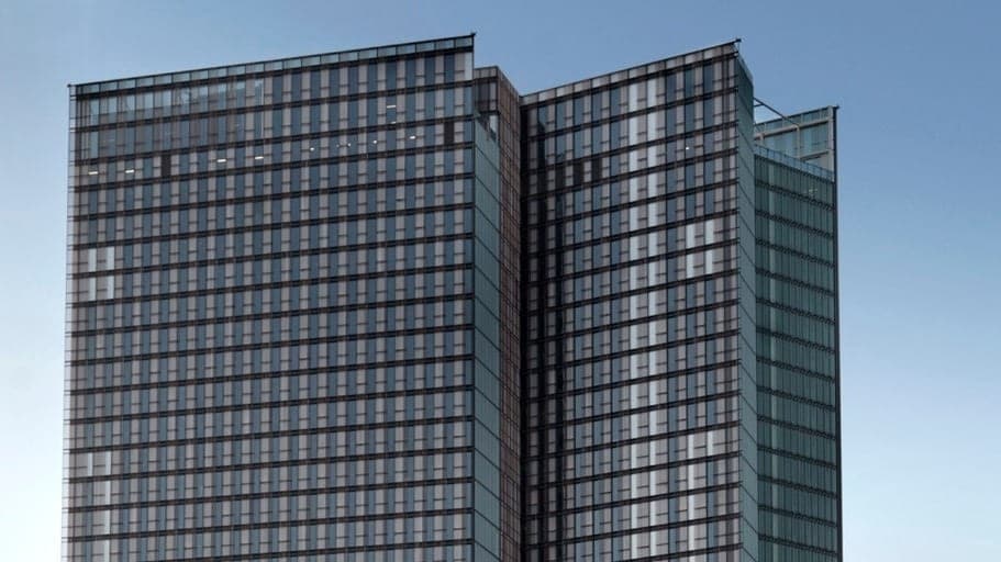 Four Seasons Private Residences - Image 2