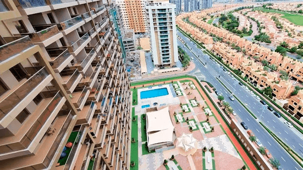Elite 10 Sports Residence - Image 2