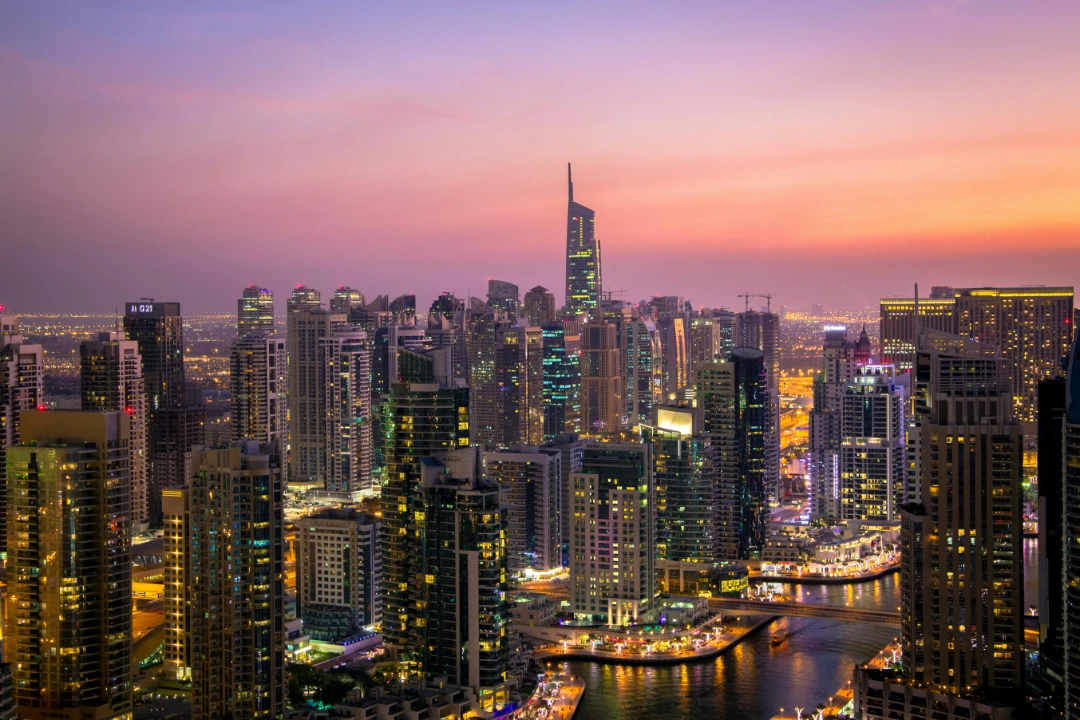 How the tightening of the H-1B visa in the U.S. opens a major opportunity for the UAE to attract global talent